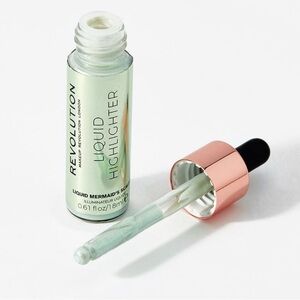 Revolution Liquid Highlighter -Mermaid’s Scales